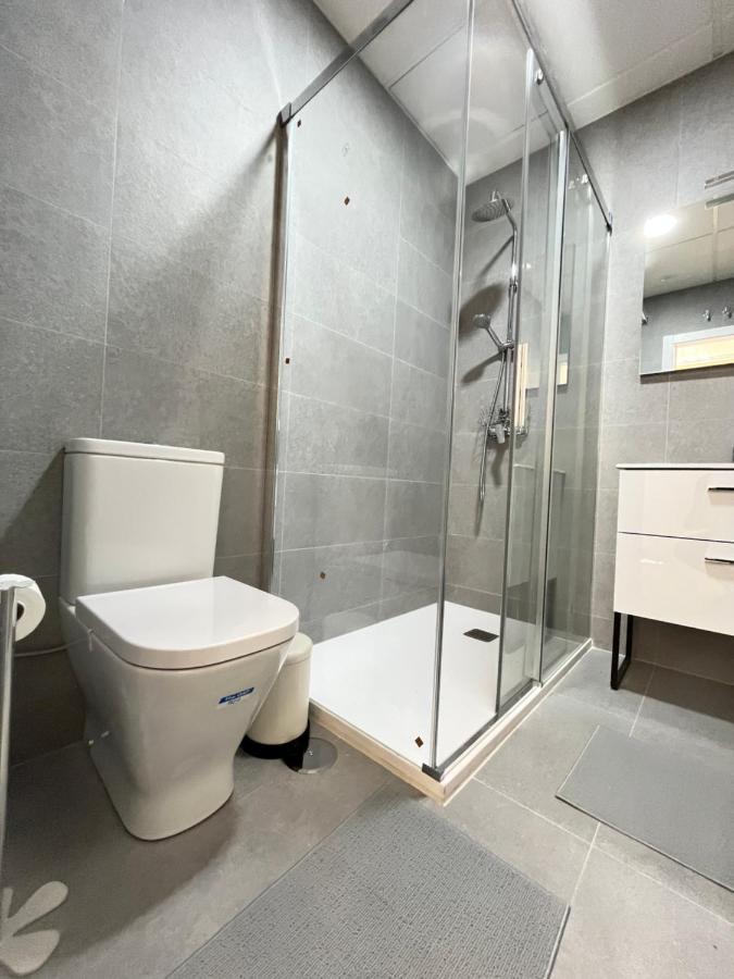 Acogedor Infanta Mercedes Apartment Madrid Luaran gambar